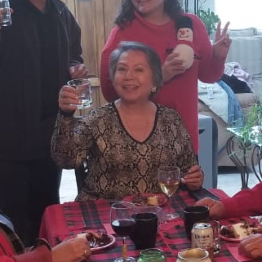 Meet your Posher, Yolanda